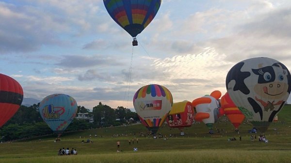 109年台東鹿野熱氣球嘉年華活動日期查詢971215