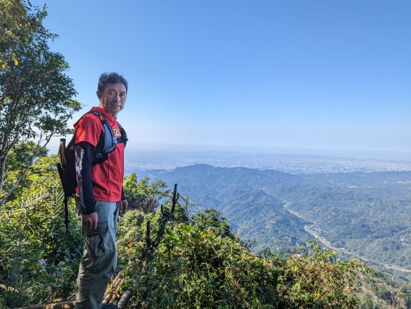 【小百岳044】台中 暗影山1975125