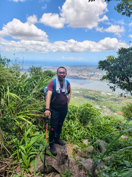 帶著毛孩去爬山-202508172866656