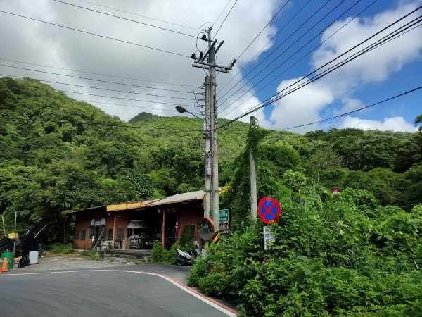 1131017猴洞坑溪步道3100075
