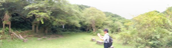 雙溪區中坑古道西線+中坑西山+內盤山土地公廟+中坑古道P字走2895304