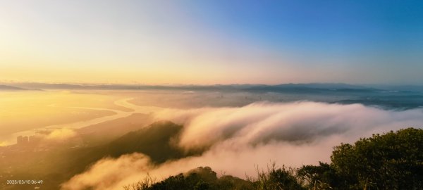 觀音山差強人意 #日出 #雲海 #雲瀑 3/102731972