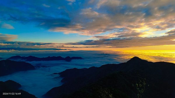 跟著雲海達人山友追雲趣-二訪 #鳶嘴山 解鎖 #黃金雲海 #夕陽雲海 #火燒雲 #琉璃光2652023