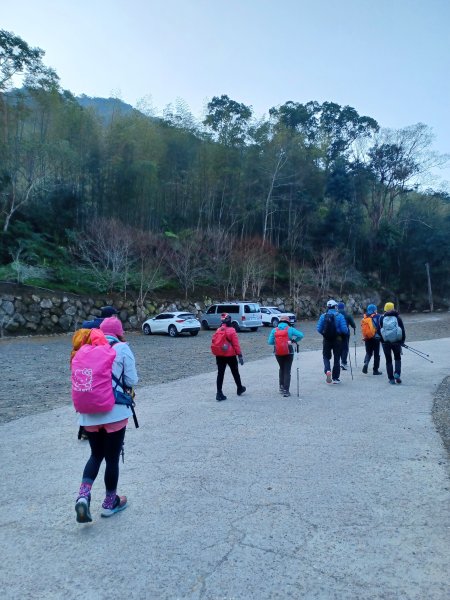 【雲林古坑】舒適宜人。 石壁山連走好望角嘉南雲峰2755246
