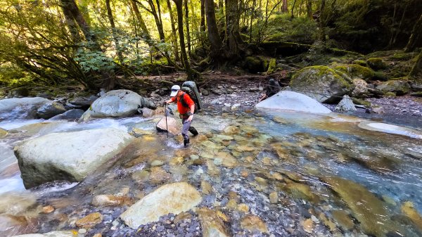 深秋綺麗山景和雲海的饗宴戒茂斯上嘉明湖山遊記2947336