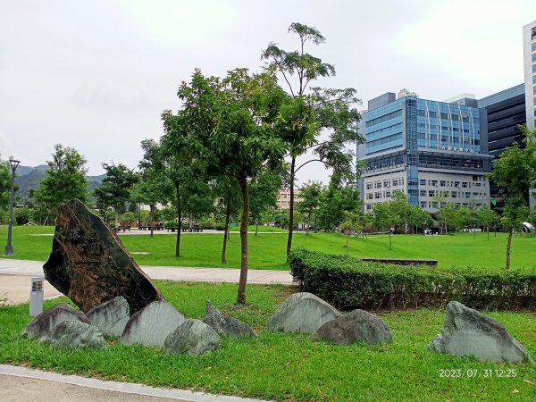 內湖大港墘公園、碧湖公園、內湖路一段；基隆廟口夜市、海洋廣場【走路趣尋寶、健康大穀東】2236842