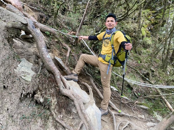 塔關山.關山嶺山【給錢死不要給人死之一日南橫雙星】2037101