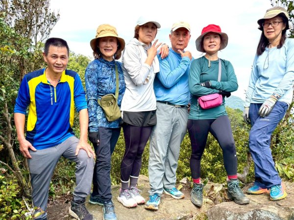 雙石大O繞縱走1150222 年初六3004522