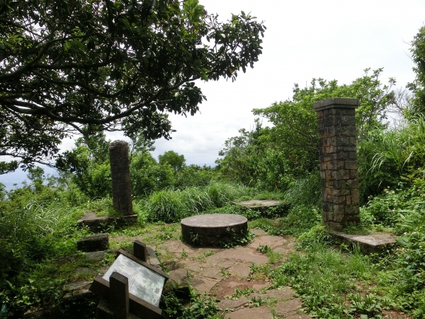 紗帽山．前山公園