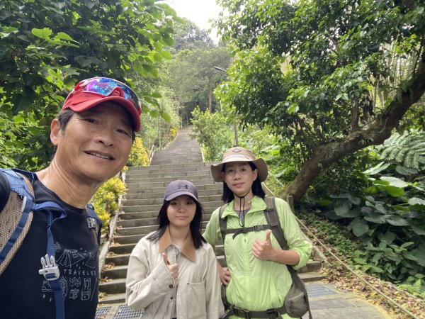 台北大縱走2026｜一天解鎖7顆寶石💎還嚕到4隻貓！第七段｜指南宮千階梯→貓空→樟湖步道→樟山寺3021783