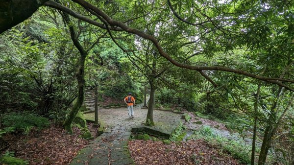 112.05.21走遍陽明山尋寶任務之夢幻湖-七星山2159474