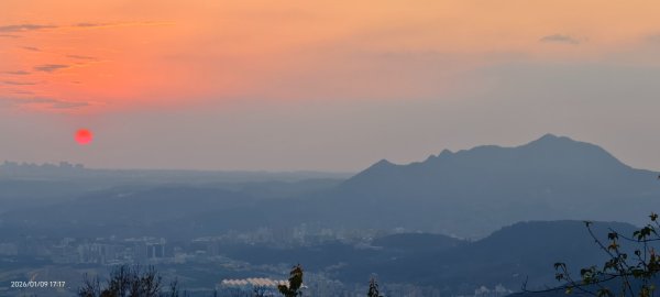 #翡翠水庫壩頂 #雲海 #日出 #陽明公園 #夕陽1/92979467