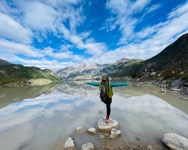 西藏的高山聖湖💙一措再措2907612