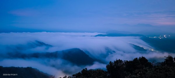 二格山 #琉璃光 #雲海流瀑 #雲瀑 #火燒雲 #霞光 #日出 6/192815292