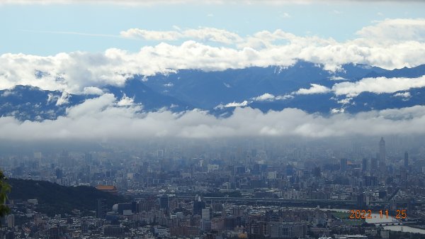 雲霧飄渺間的台北盆地&觀音山1926313
