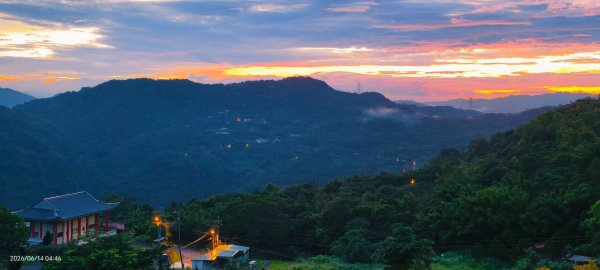 #新店四十份 #雲瀑 #翡翠水庫壩頂 #雲海 #日出 6/143074484