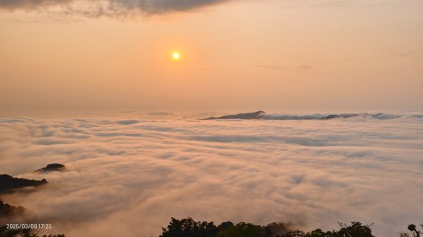 #馬那邦山 #夕陽 #雲海 #雲浪 3/82730350