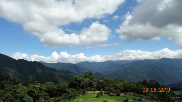 蟬鳴鳥叫蝶飛舞-復興三尖之夫婦山645440