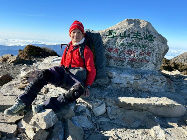 帶著77歲爸爸爬百岳~雪山西稜_12/07~12/12，2025唯一一爬。2961058