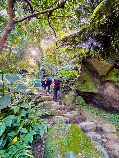 溪州公園走溪州山經水中土地公出慈湖3120983