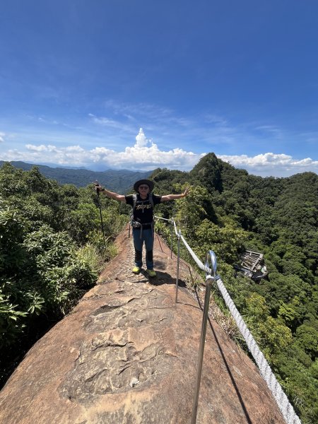 [微笑山線_第九段] 2025_0914 二格山系_皇帝殿西峰2889655