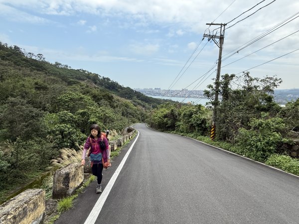 淡水搭渡輪上觀音山+占山O繞 搭公車接渡輪回淡水-202503182770623
