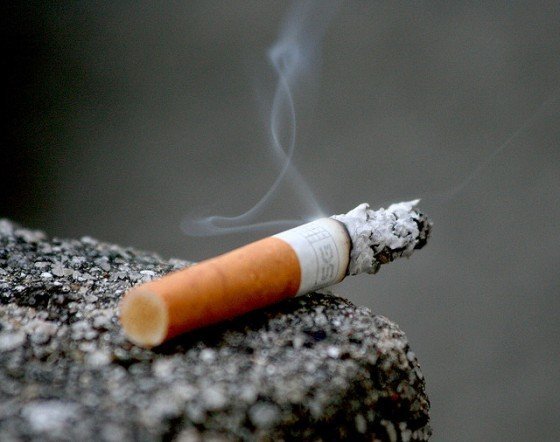 【健康知識】社交應酬的「間歇性吸菸」危害很大 利用「拒菸八不」擊退菸魔