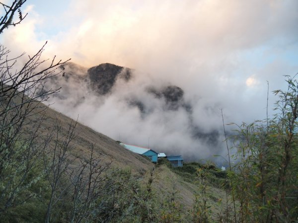 聖稜線小O (雪山北峰+翠池)遊-D1