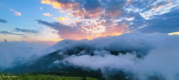 #大屯山 #雲瀑（過山雲） #日出 #滬尾碼頭 #夕陽 #虎山峰 #101大樓3065876