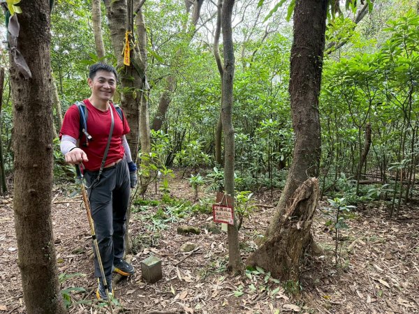 新北 瑞芳 禮樂-保羅尖-雙鬼小霸尖-石梯坑山-半屏瀑布-小錐麓-水管隧道-香巴拉隧道-半屏溪-禮樂2955493