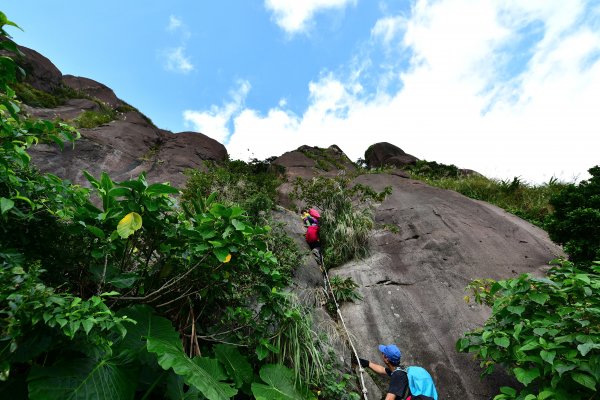 水湳洞-雷霆峰-基隆山-籠山保甲路-西峰735048