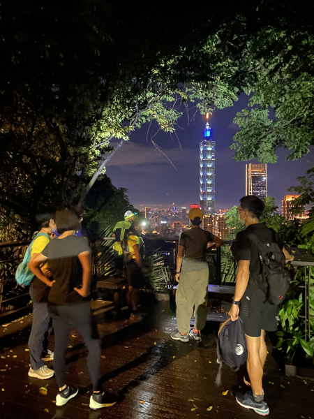 初秋夜遊象山(2021/9/4)
