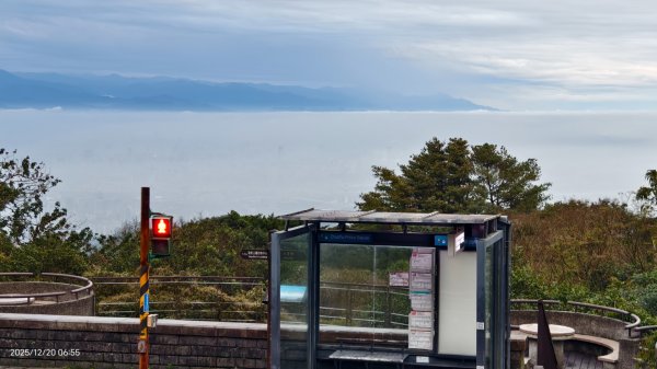 陽明山趴趴走追雲趣 #雲海 #雲瀑 #火燒雲 12/20 考考大家，認得幾個拍照取景地點共15個2966183