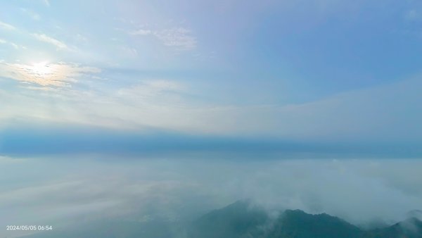 觀音山夜景琉璃光雲海&一彎血月5/52495631