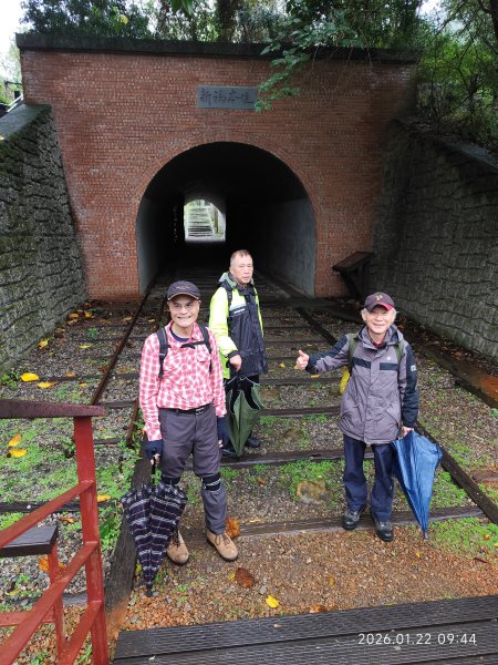 臺灣桃園國際機場、捷運大湖公園站→大溝溪生態治水園區→圓覺寺步道口→新福本坑→碧湖步道3007765