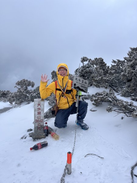 八大秀雪攀初體驗，銀白色中央山脈2413111