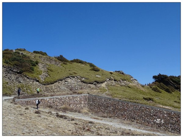 合歡主峰/地震基石1326085