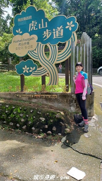 【南投草屯】蝴蝶紛飛可惜抵擋不了低海拔蚊子攻擊。 虎山步道x中興新村2856631