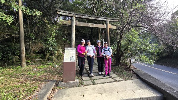 秋季品味古道與芒海的山行在猴硐牡丹山與金瓜石山2950962