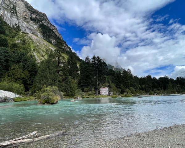 西藏的高山聖湖💙一措再措2907577