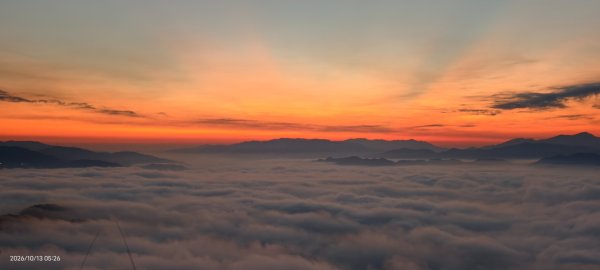 #石碇後山 #霞光 #日出 #雲海 10/133133956