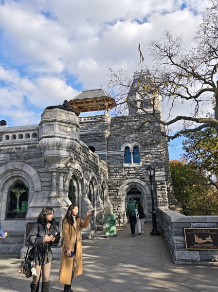 [紐約馬之行-13] 2025_1101 中央公園-眺望台城堡2945199