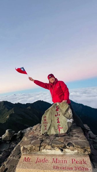 🌈10/6-7登上高峰~玉山主峰FB：熊熊趴爬走(富裕登山社)🌈3131636