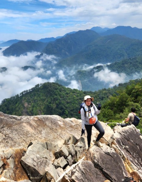 【中級山縱走】最美中級山，鳶嘴西稜縱走（鳶嘴山，醜崠山，長壽山）2741386