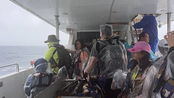 🌈2025.05.24基隆嶼+二信防空洞+基隆塔❤️FB：熊熊趴爬走🌈2798077