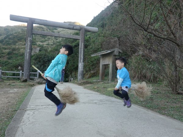 阿興阿賢秋芒宅急便（無耳茶壺山、半屏山、燦光寮山）+哈巴狗岩738382