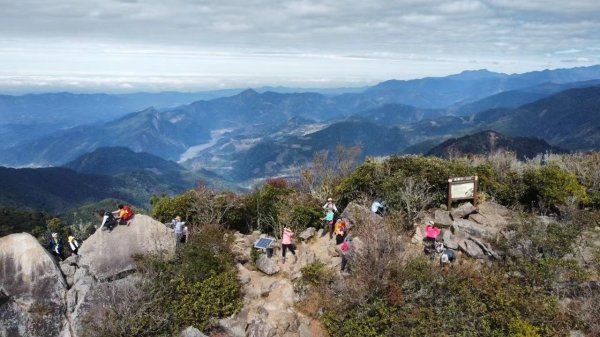 鳶嘴稍來山2613507