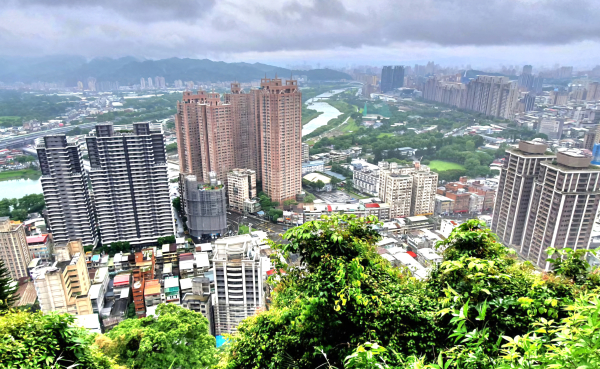 新店獅頭山（小獅山），和美山，仙跡岩步道，溪子口山（景美山），圳後山