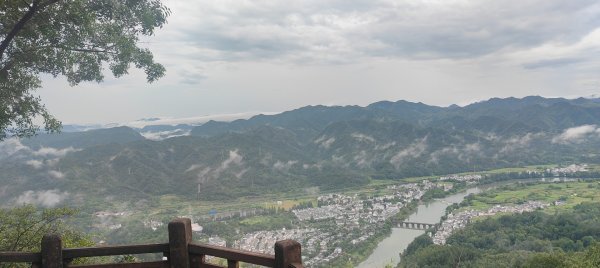 中國  齊雲山3087936