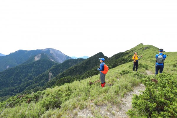 北二段縱走 鈴鳴連走畢祿羊頭1043806